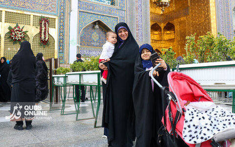 حال و هوای حرم مطهر رضوی در سالروز ولادت حضرت زهرا (س)