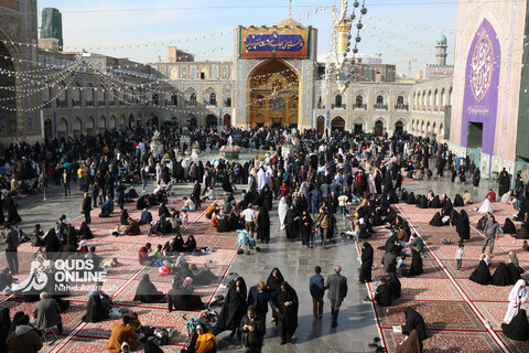 حال و هوای حرم مطهر رضوی در سالروز ولادت حضرت زهرا (س)