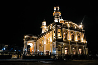 از شکوه مسجد کبود تا تاریخ مسجد شاه دوشمشیره؛ نگین فیروزه‌ای مزارشریف