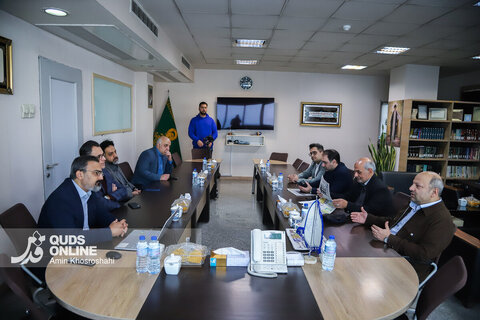 گزارش تصویری | بازدید معاون رسانه ای وزارت فرهنگ و ارشاد اسلامی از مؤسسه فرهنگی قدس