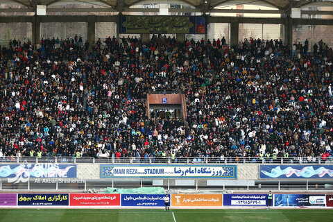 مسابقه فوتبال ابومسلم ثامن مشهد و صالحین شمیرانات تهران