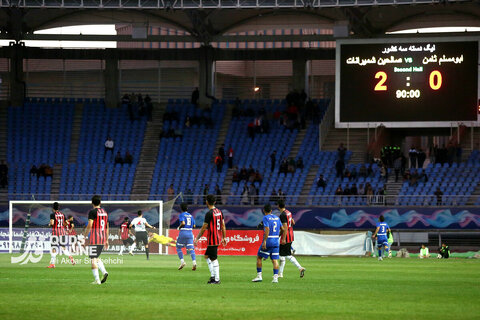 مسابقه فوتبال ابومسلم ثامن مشهد و صالحین شمیرانات تهران