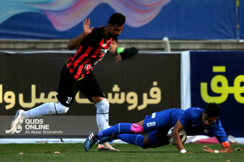 مسابقه فوتبال ابومسلم ثامن مشهد و صالحین شمیرانات تهران