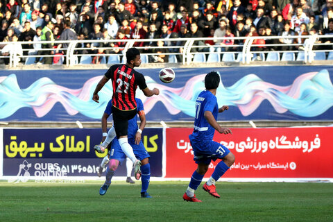 مسابقه فوتبال ابومسلم ثامن مشهد و صالحین شمیرانات تهران