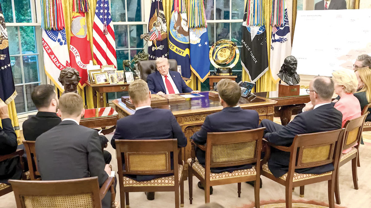 اروپای کوچک؛ مطلوب روسیه و آمریکا / نگاهی به چرایی فشار جریان‌های نزدیک به ترامپ برای انحلال اتحادیه اروپا