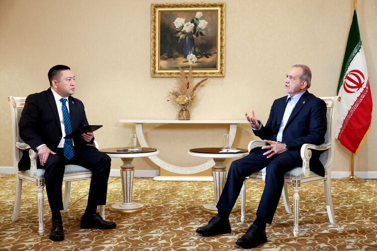 پزشکیان : گسترش و تعمیق روابط ایران و قزاقستان به نفع دو کشور و منطقه است