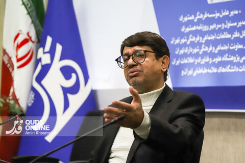 گزارش تصویری | برگزاری سومین جلسه "سرمشق" با حضور علی اصغر محکی در موسسه فرهنگی قدس