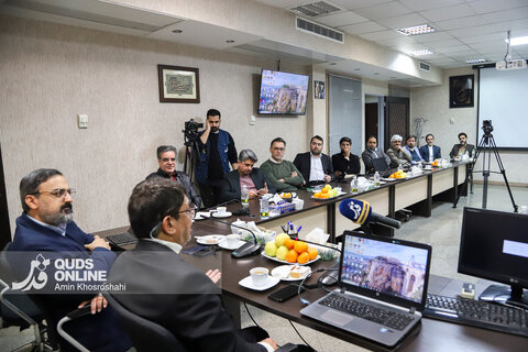 گزارش تصویری | برگزاری سومین جلسه "سرمشق" با حضور علی اصغر محکی در موسسه فرهنگی قدس