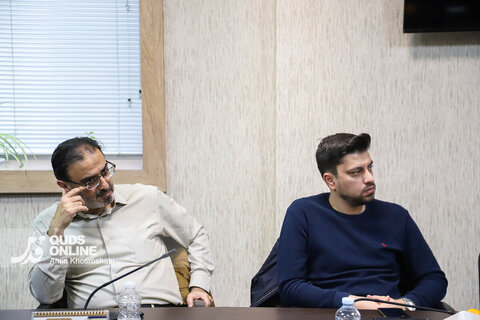 گزارش تصویری | برگزاری سومین جلسه "سرمشق" با حضور علی اصغر محکی در موسسه فرهنگی قدس