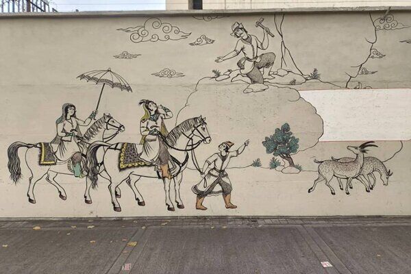 مرمت دیوارنگاره شاهنامه پس از ۱۰ سال در خیابان کریم‌خان