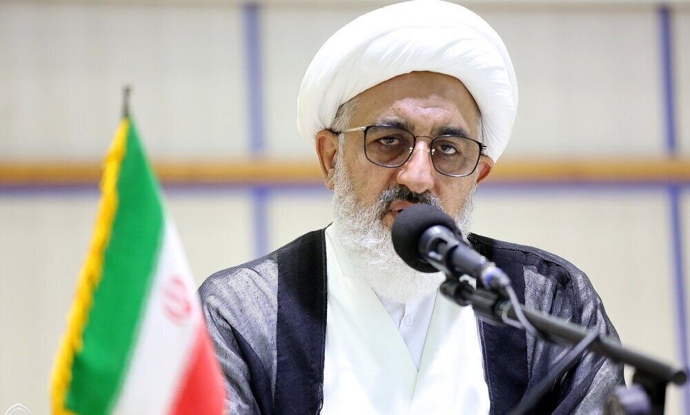 ‏پیام نماینده رهبری به مناسبت پانزدهمین قرن ولادت پیامبر اعظم(ص): سیرۀ نبوی؛ الگوی همزیستی و کرامت انسانی در هند