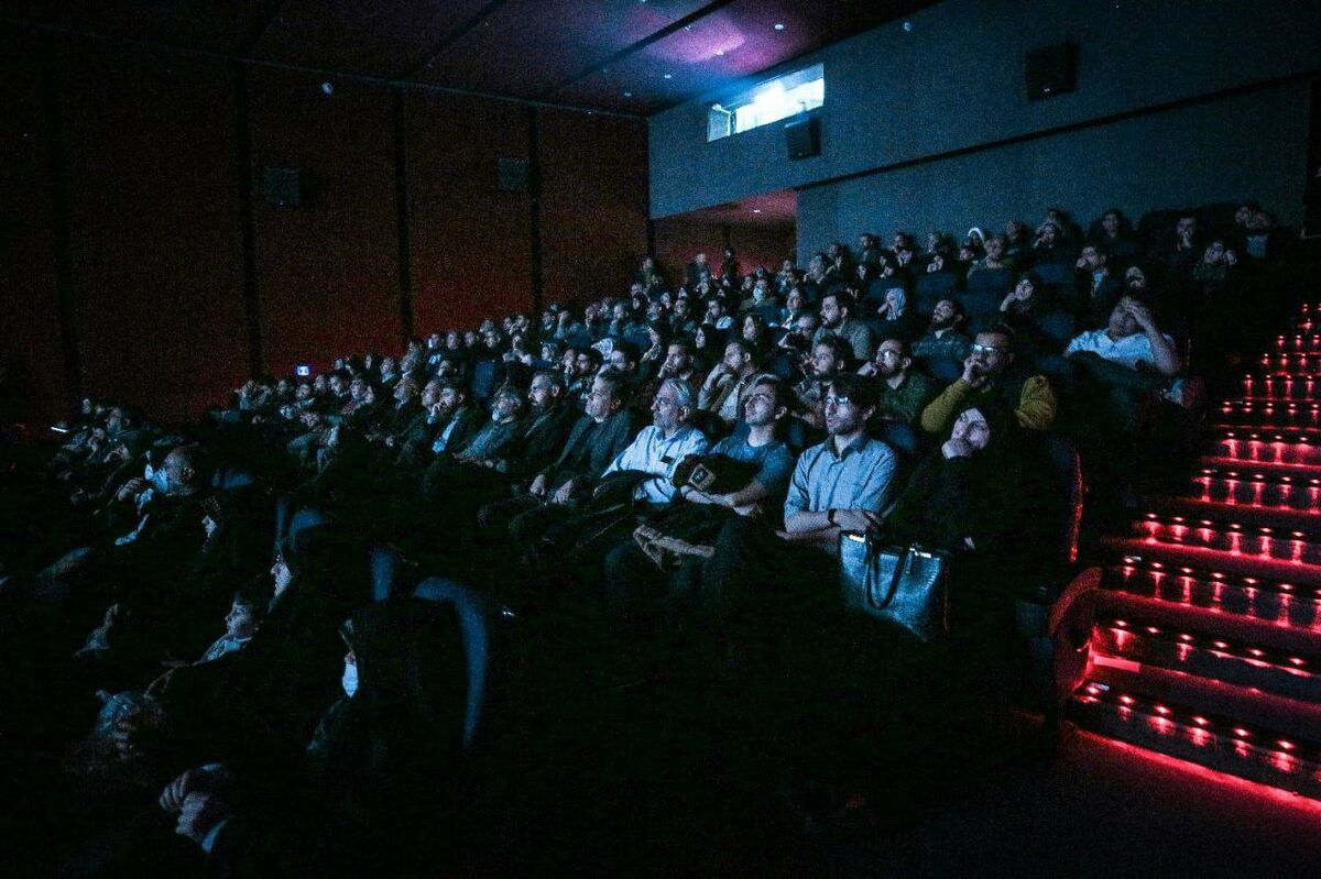 برنامه نمایشهای ویژه آخرین روز سینماحقیقت