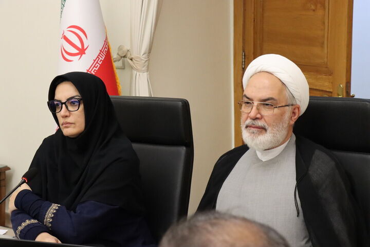 عزم کتابخانه‌های عمومی برای ترویج نماز