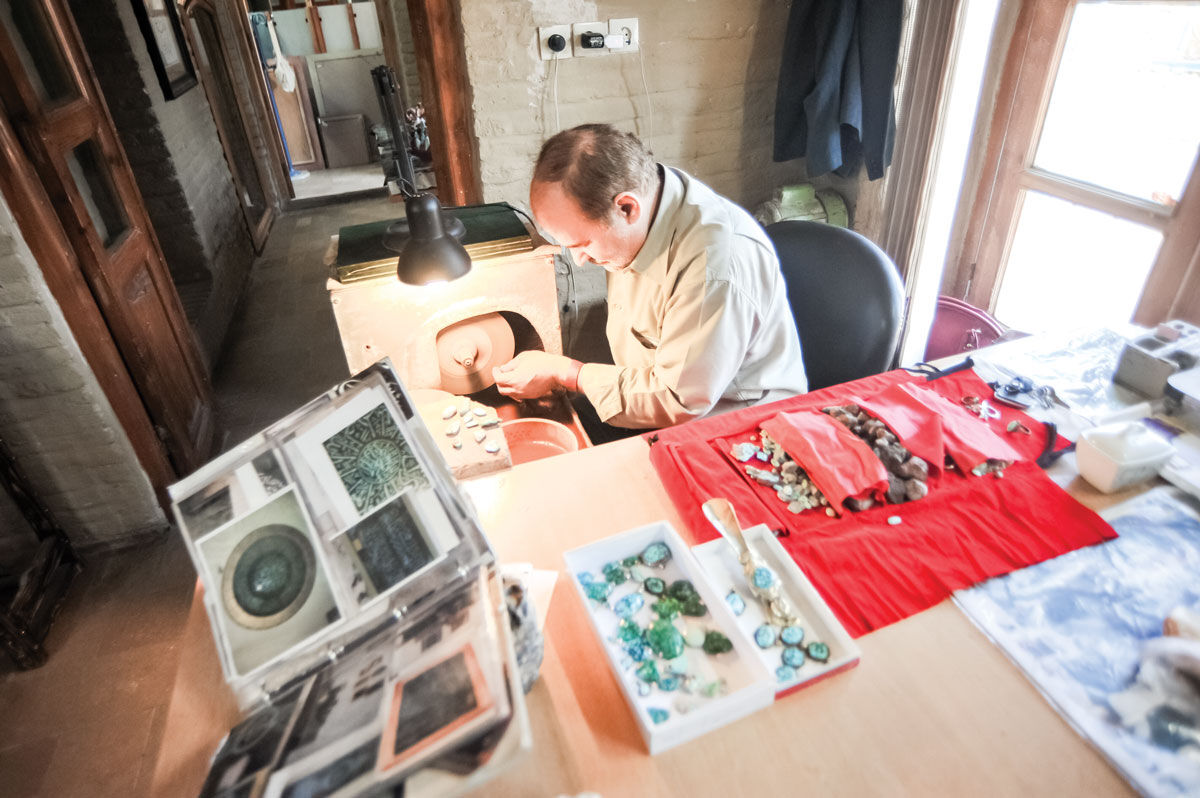 تقابل قوانین کهنه صنایع دستی با اقتصاد خلاق