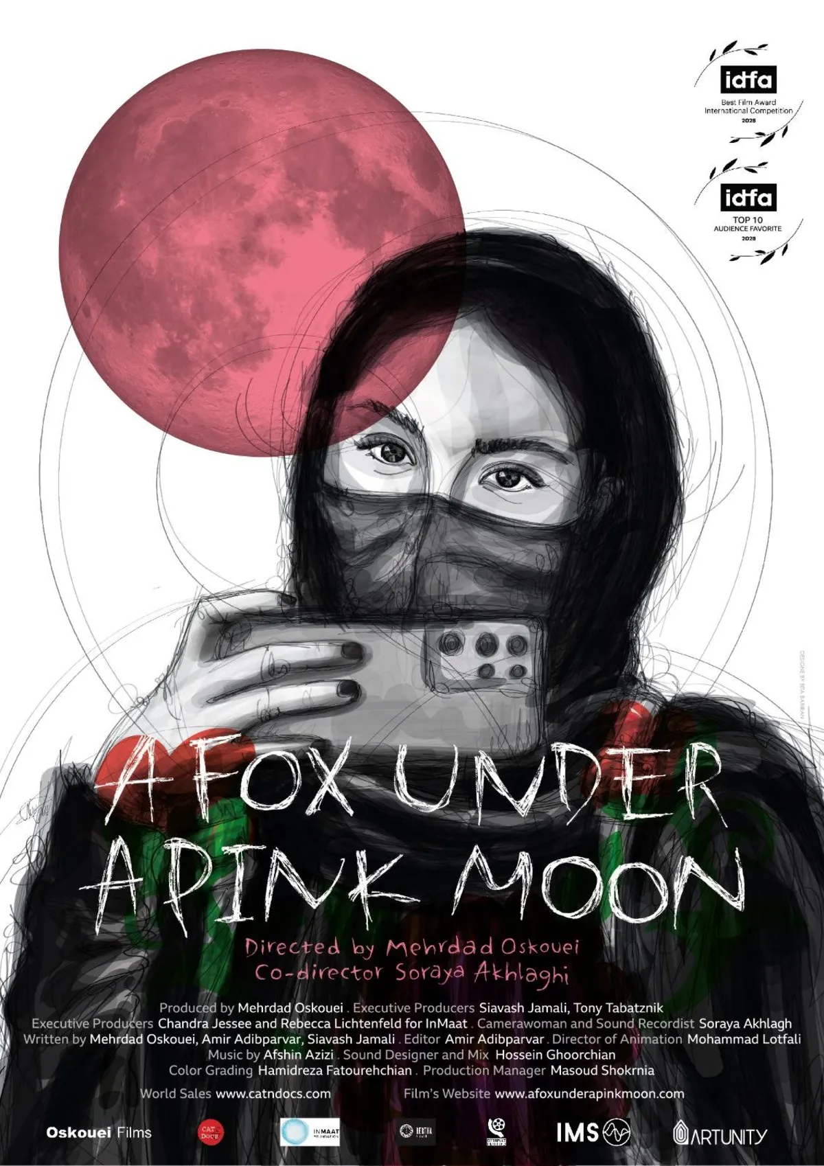 «روباه و ماه صورتی»؛ گیم زدن از نمای نزدیک