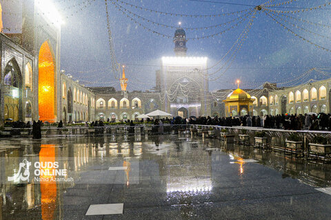 گزارش تصویری | بارش برف پاییزه در حرم مطهر رضوی