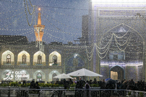 گزارش تصویری | بارش برف پاییزه در حرم مطهر رضوی