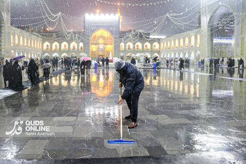 گزارش تصویری | بارش برف پاییزه در حرم مطهر رضوی