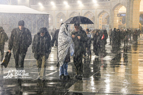 گزارش تصویری | بارش برف پاییزه در حرم مطهر رضوی