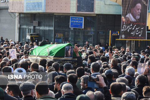 مراسم تشییع پیکر «آیت الله سید محمد شاهچراغی» در سمنان