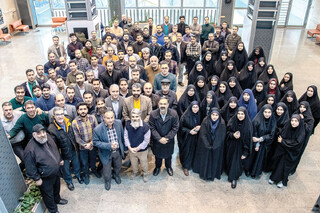 روایتی از آدم‌آهنی‌های دوست‌داشتنی تا حاجی‌بازاری‌های روزنامه