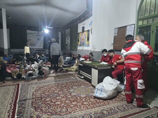 اسکان ۲۴۰ نفر از مسافرین در بردسکن