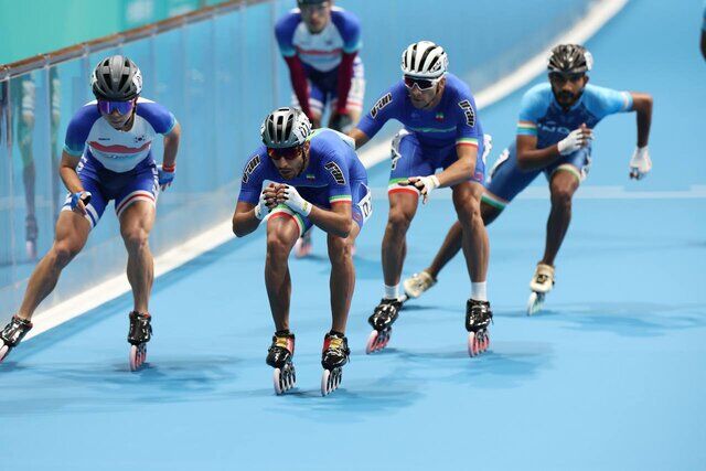 رقابت های جام جهانی اسکیت رولبال - امارات/ جایگاه سوم برای پسران اسکیت‌باز ایران