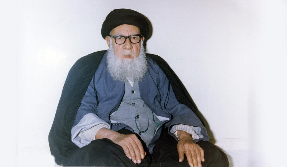 درس تواضع و ادب در زیارت امام رضا (ع)