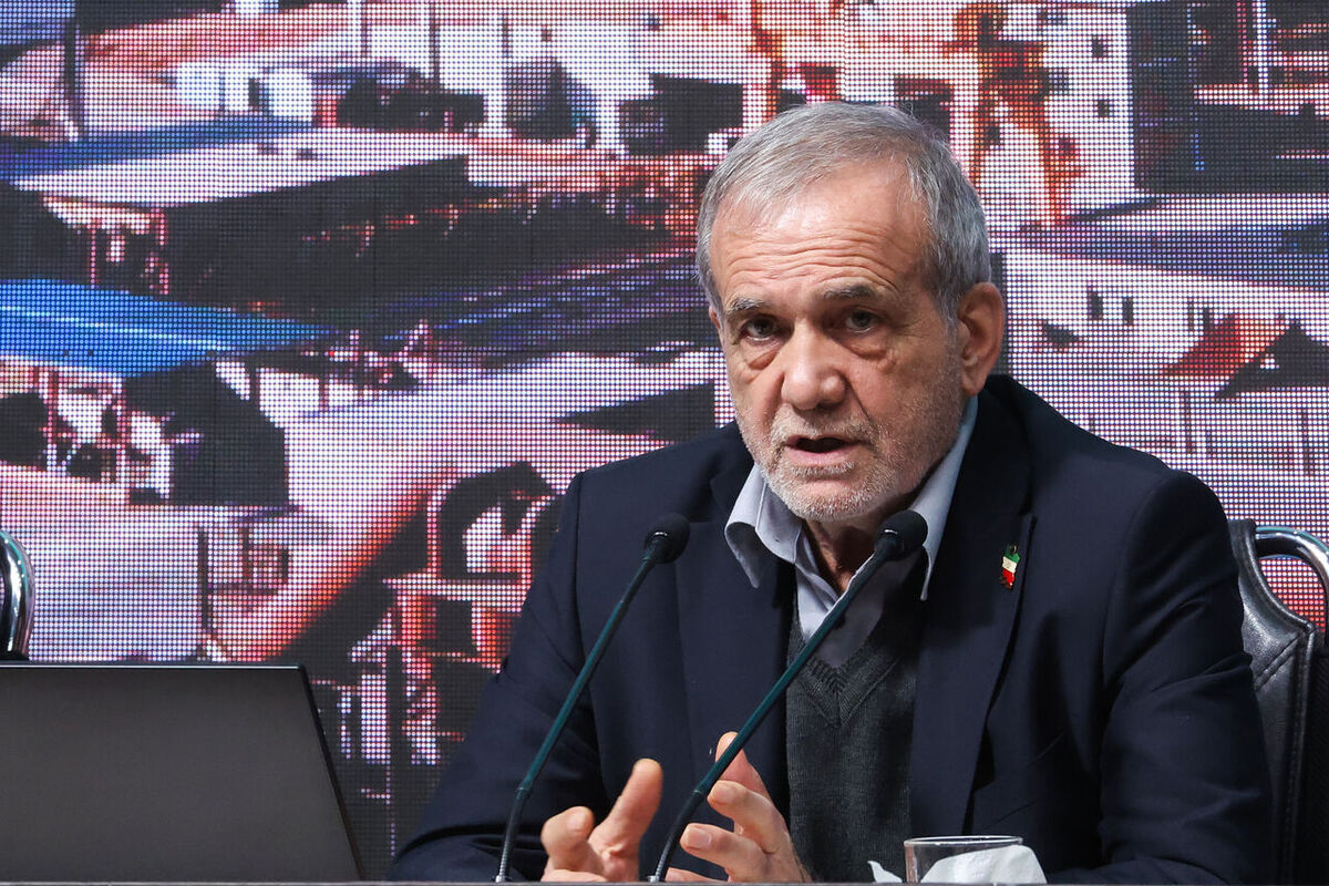 پزشکیان:مقصر مشکلات کشور ما مدیران هستیم/ ضرورت مشارکت مردم در تصمیم‌گیری‌ها