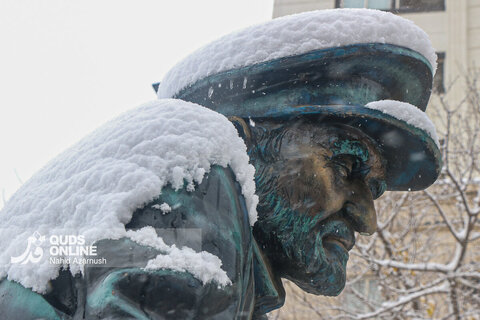 بارش برف کم سابقه در مشهد