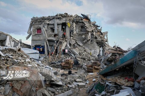 تلاش برای زندگی در ویرانه‌های غزه