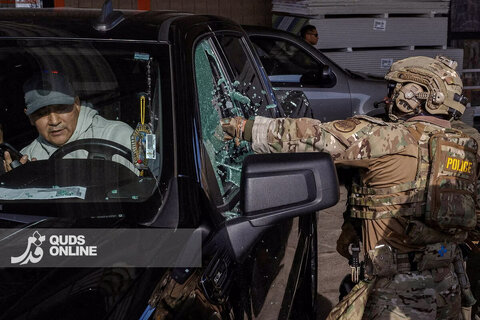 عکس روز | تصویری از یورش ماموران مهاجرت به خیابان‌های شیکاگو