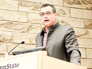 وقتی دموکراسی اسم رمز کودتاست!