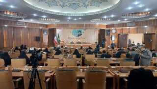 آیت‌الله میلانی الگویی کامل برای جامعه امروز است