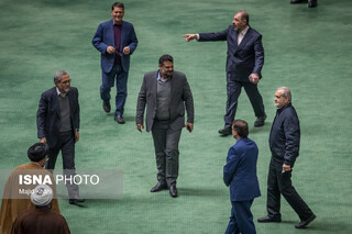 تصاویری از حضور مسعود پزشکیان در صحن علنی مجلس