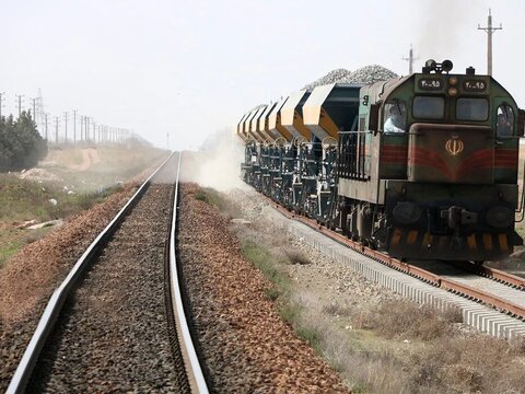 مدیرکل راه‌آهن خراسان: واگن‌های ایرانی هزینه صادرات به آسیای مرکزی را ۲۰ درصد کاهش داد