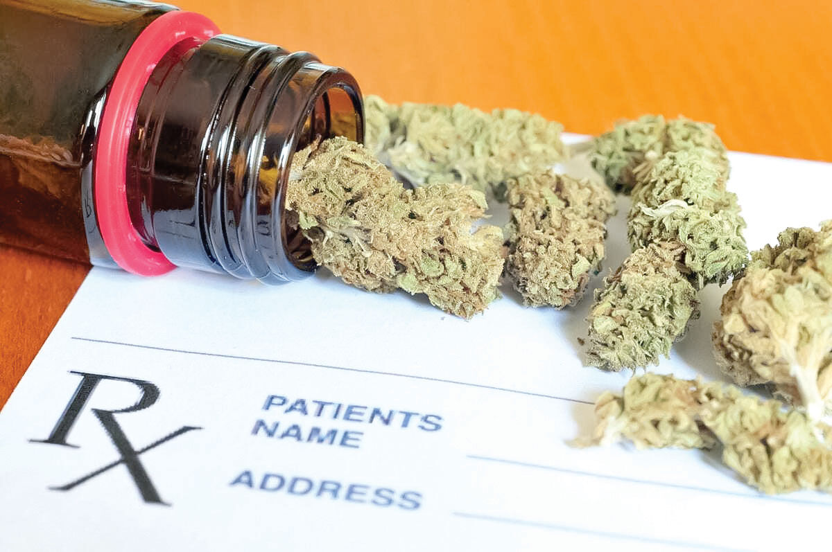 میهمانی به صرف «کمیکال»!/ نگاه امنیتی به اعتیاد غلط است