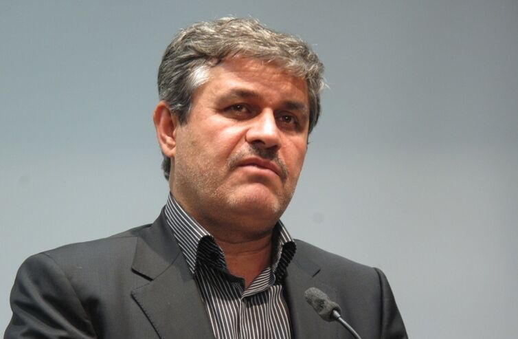 تاجگردون: لایحه بودجه ۱۴۰۵ انقباضی و سختگیرانه است