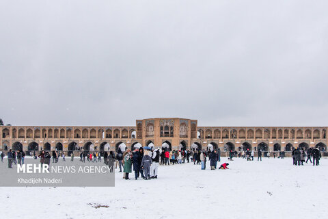 نخستین برف پاییزی در نصف جهان