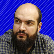 از شیوه‌های مرسوم سفرنامه‌نویسی فاصله گرفتم / با هر چیزی که برای تجربه ما استاندارد تعریف می‌کند، مشکل دارم