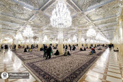 سقف رواق دارالحجه(عج) از برجسته‌ترین نمونه‌های معماری حرم مطهر رضوی است / خلق زیبایی در قاب گچ و آینه و رنگ