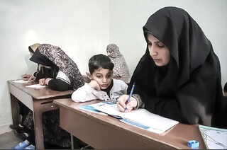 «نهضت» ادامه دارد؟