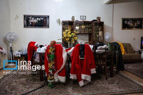 بابانوئل میهمان شبانه میرزا