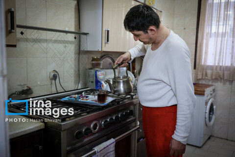 بابانوئل میهمان شبانه میرزا