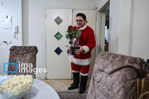 بابانوئل میهمان شبانه میرزا