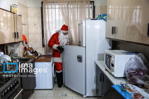 بابانوئل میهمان شبانه میرزا