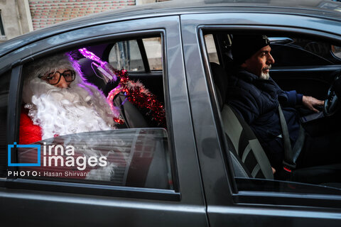 بابانوئل میهمان شبانه میرزا