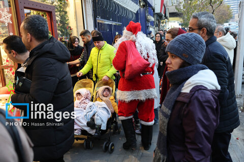 بابانوئل میهمان شبانه میرزا
