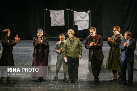 بدرود آقای بیضایی