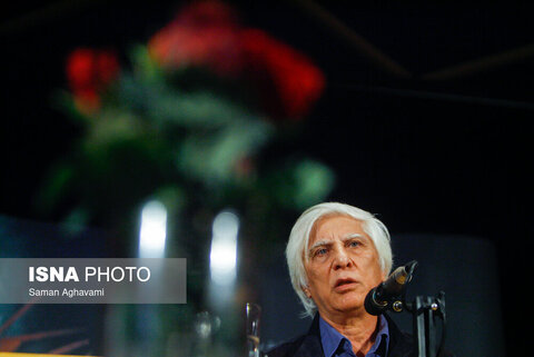 بدرود آقای بیضایی